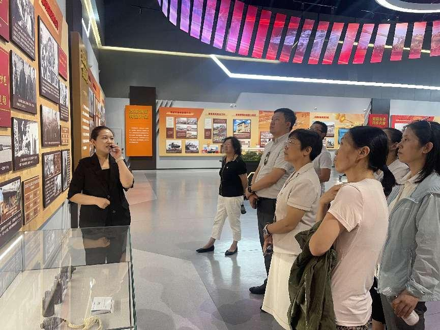 陜西省特種設(shè)備協(xié)會(huì)黨支部黨員主題活動(dòng)--參觀西安兵器博物館